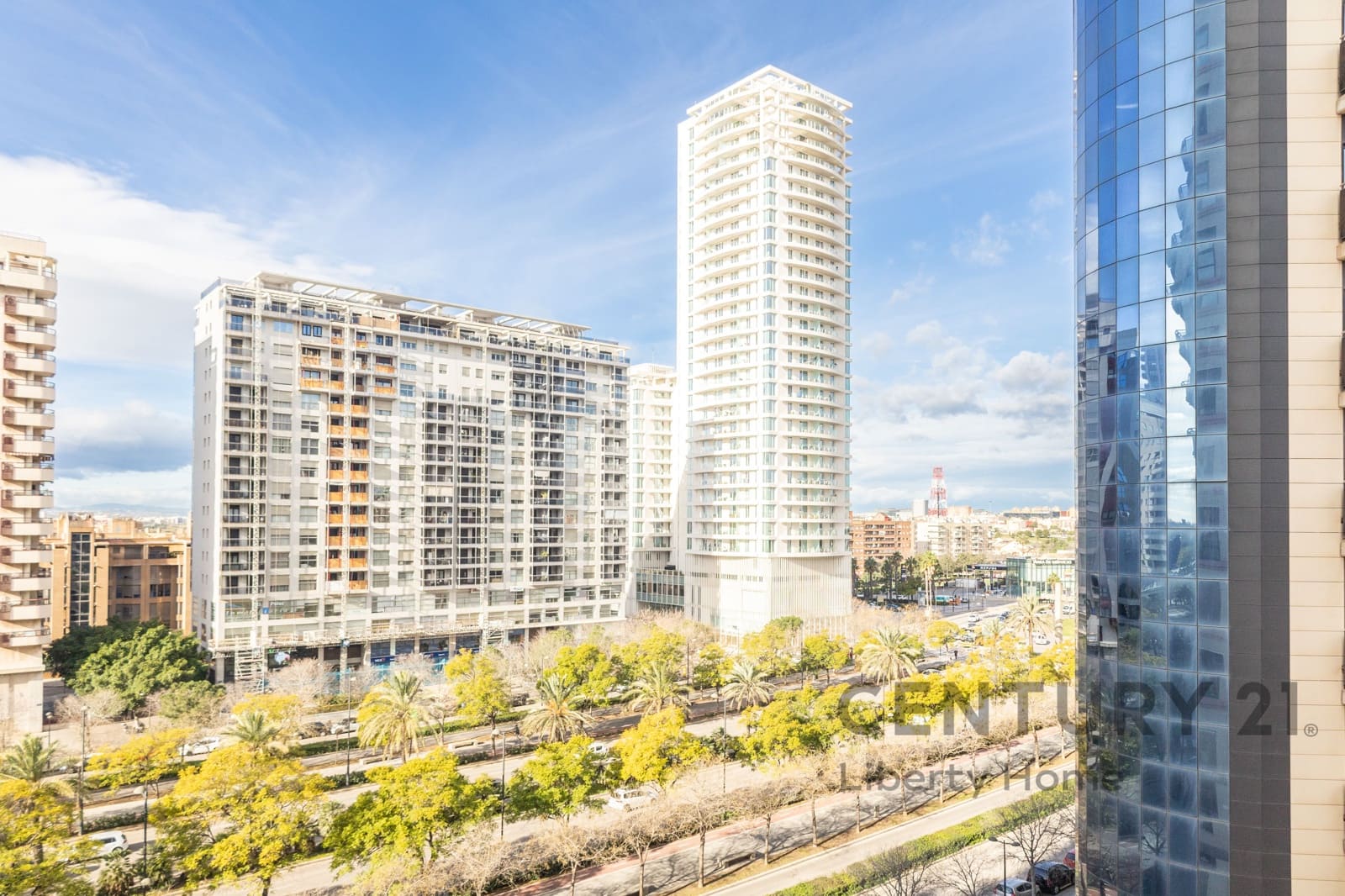 4 soverom Leilighet til leie i Valencia by med garasje - € 2 350 (Ref: 9750841)