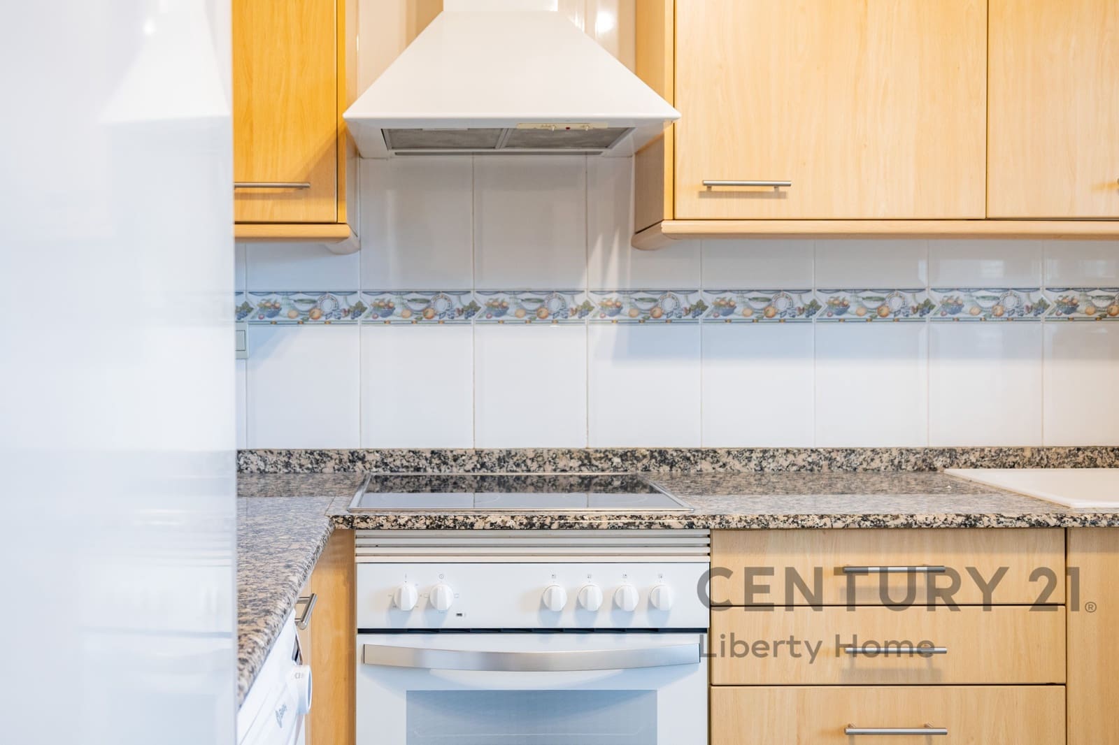 4 soverom Leilighet til leie i Valencia by med garasje - € 2 350 (Ref: 9750841)