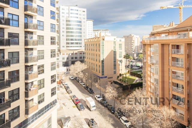 4 soverom Leilighet til leie i Campanar, Valencia by med garasje - € 2 350 (Ref: 9750841)