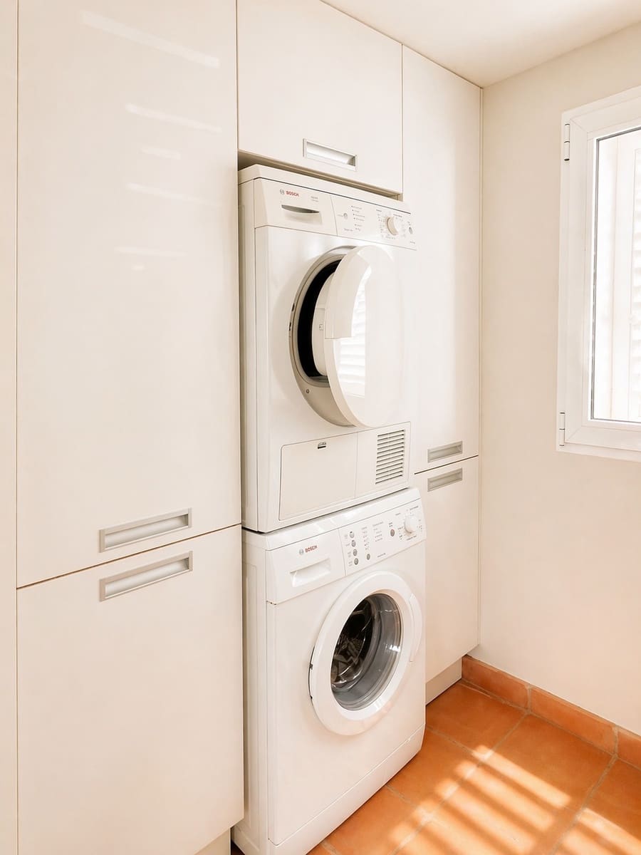 4 sovrum Villa att hyra i Torrent med garage - 2 800 € (Ref: 9793390)