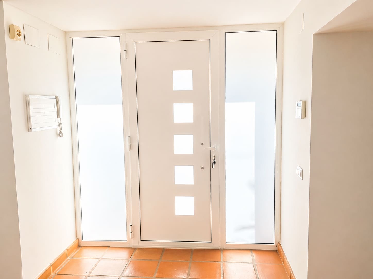 4 sovrum Villa att hyra i Torrent med garage - 2 800 € (Ref: 9793390)