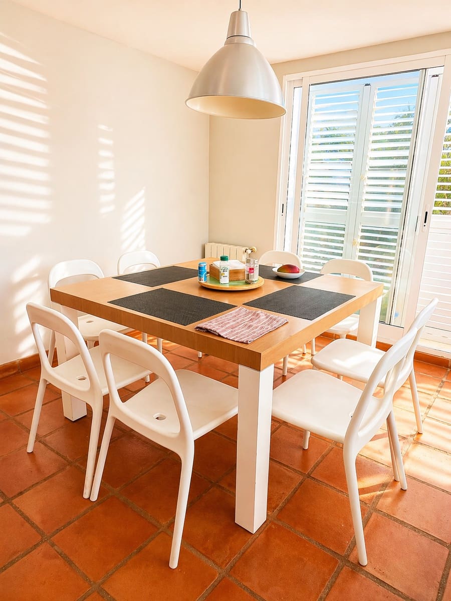 4 sovrum Villa att hyra i Torrent med garage - 2 800 € (Ref: 9793390)