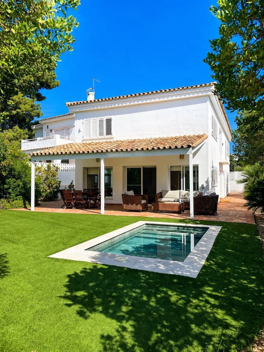 4 sovrum Villa att hyra i Torrent med garage - 2 800 € (Ref: 9793390)