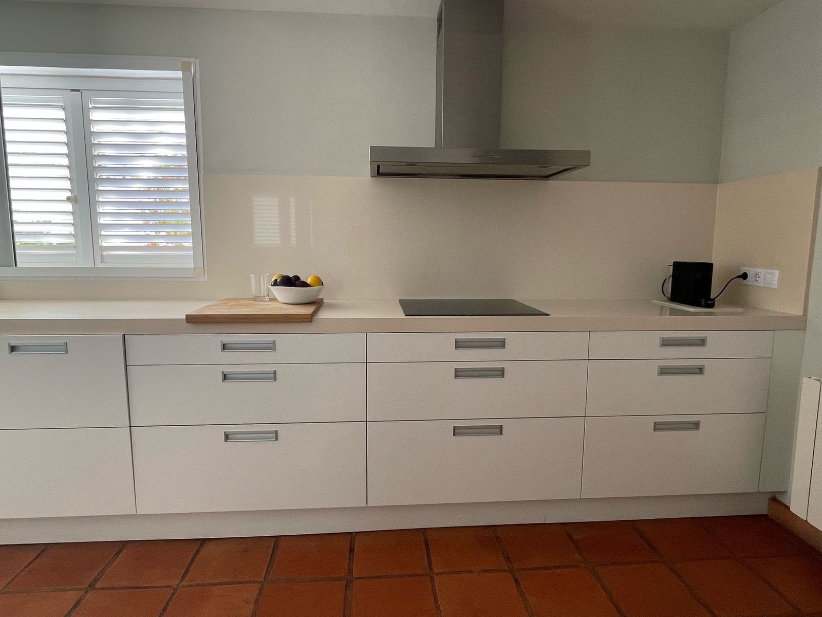 4 makuuhuone Huvila vuokrattavana paikassa Torrent mukana uima-altaan 
autotalli - 2 700 € (Ref: 9793390)