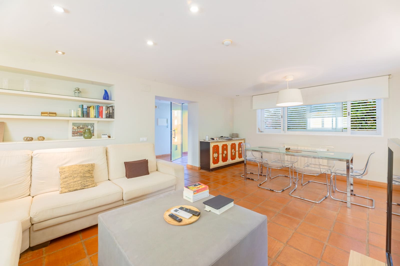 4 camera da letto Villa da affittare in Torrent con piscina garage - 2.700 € (Rif: 9793390)