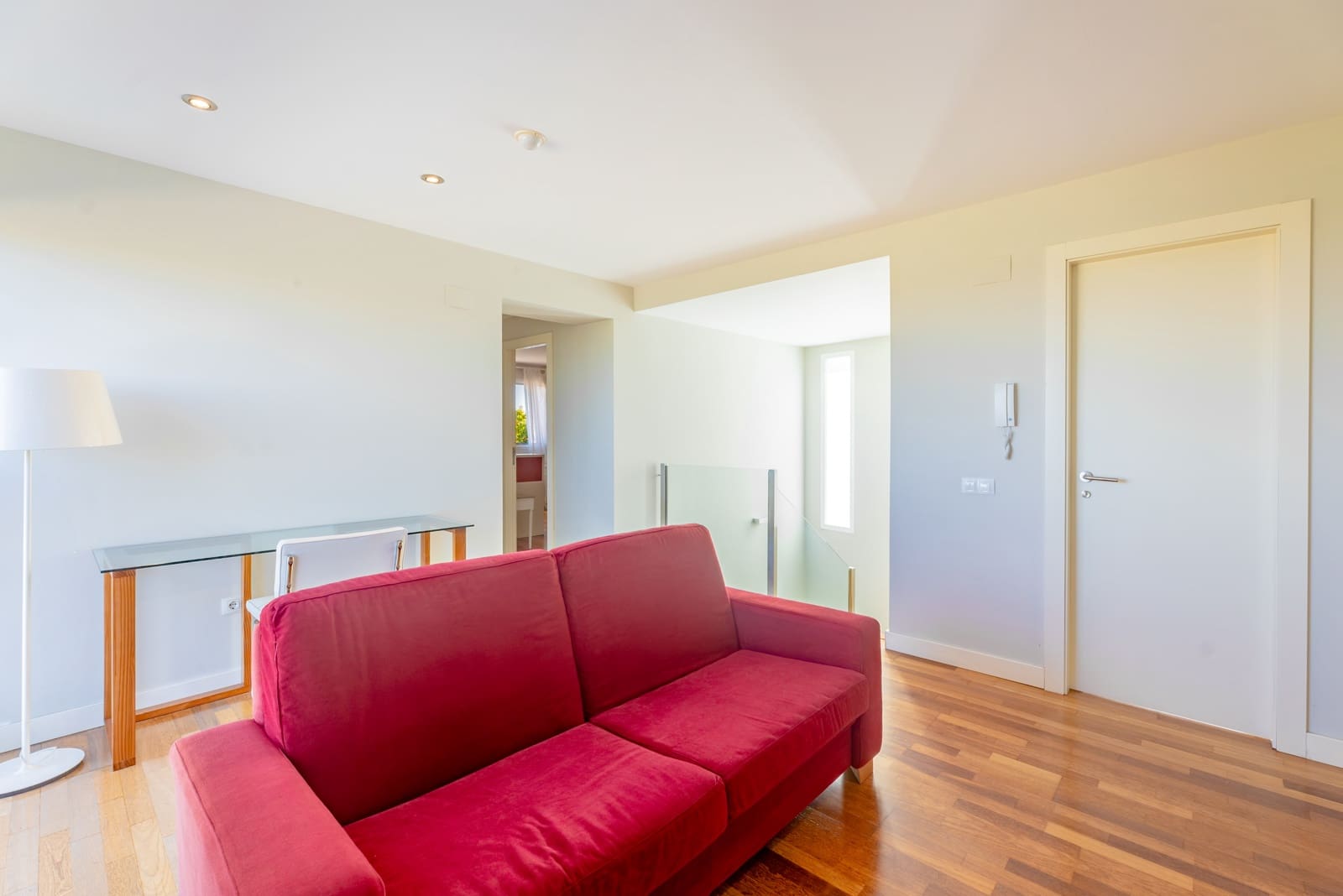4 camera da letto Villa da affittare in Torrent con piscina garage - 2.700 € (Rif: 9793390)