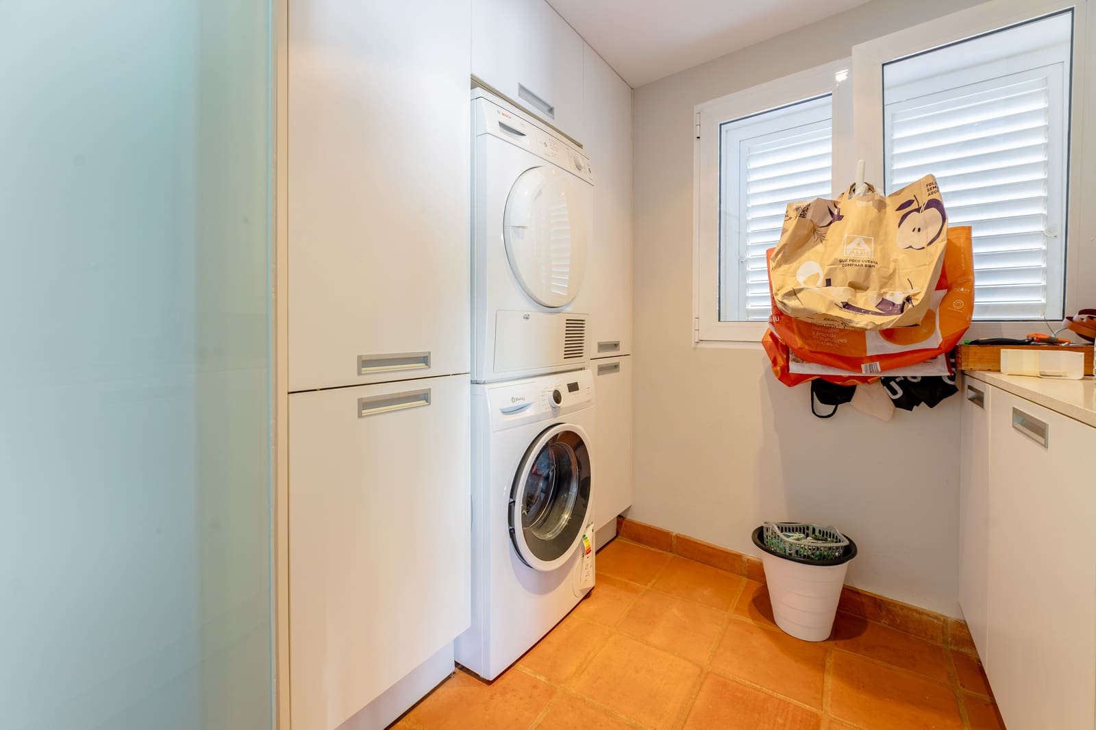 4 camera da letto Villa da affittare in Torrent con piscina garage - 2.700 € (Rif: 9793390)