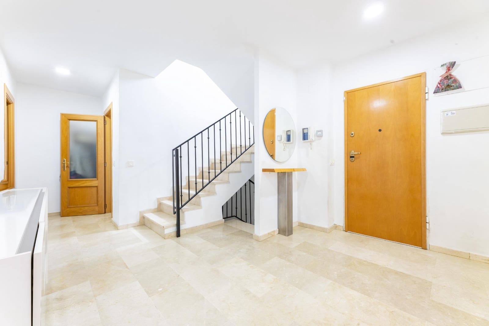 5 quarto Moradia para venda em Paterna com piscina garagem - 660 000 € (Ref: 9820945)
