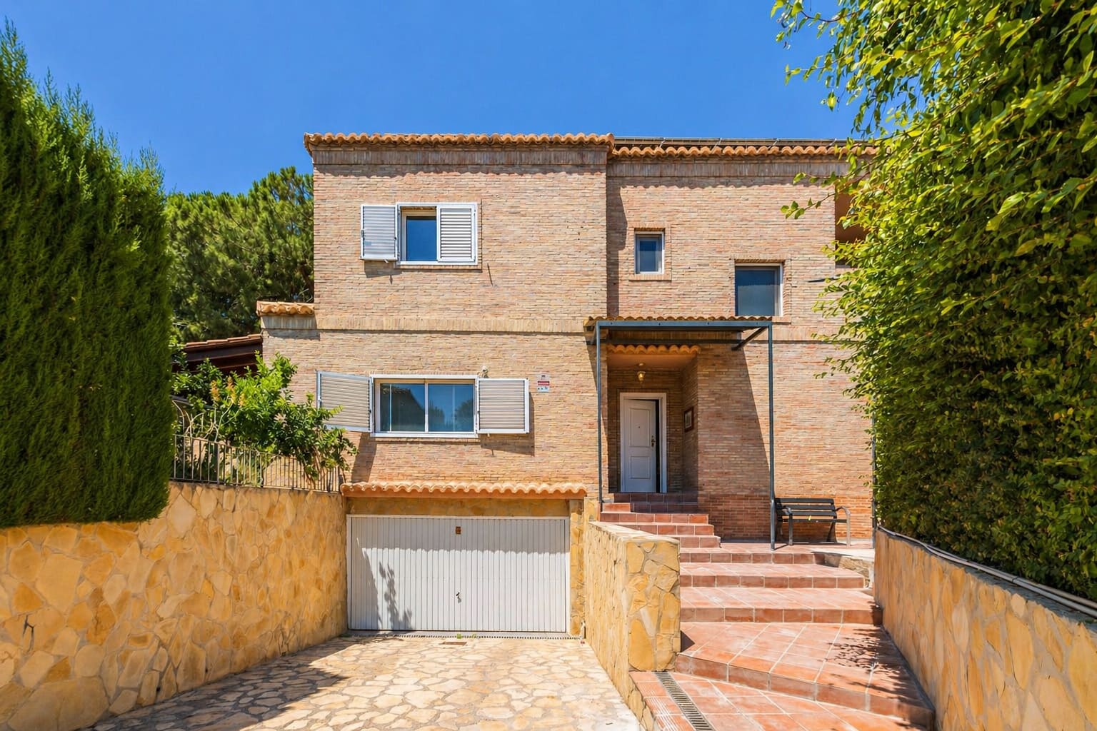 5 quarto Moradia para venda em Paterna com piscina garagem - 660 000 € (Ref: 9820945)