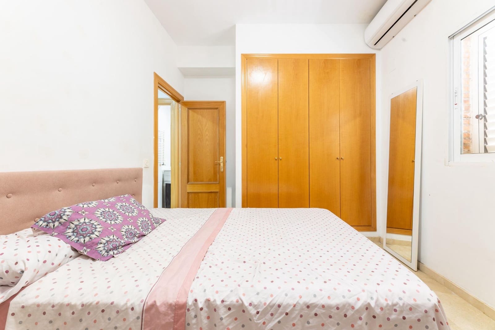 5 quarto Moradia para venda em Paterna com piscina garagem - 660 000 € (Ref: 9820945)