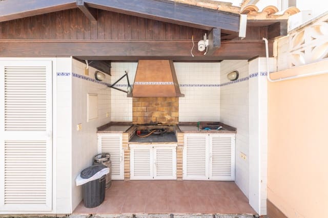 5 quarto Moradia para venda em La Cañada, Paterna com piscina garagem - 660 000 € (Ref: 9820945)