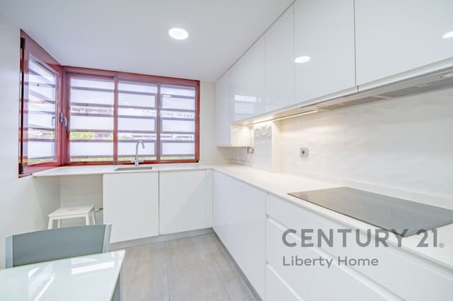 Piso de 3 habitaciones en Benimaclet, València ciudad en alquiler con piscina garaje - 2.400 € (Ref: 9932366)