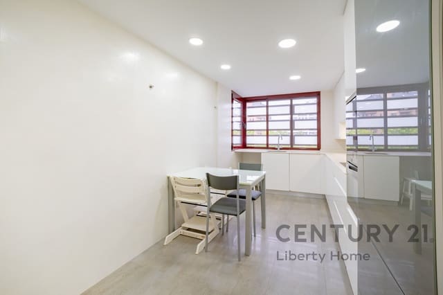 Piso de 3 habitaciones en Benimaclet, València ciudad en alquiler con piscina garaje - 2.400 € (Ref: 9932366)