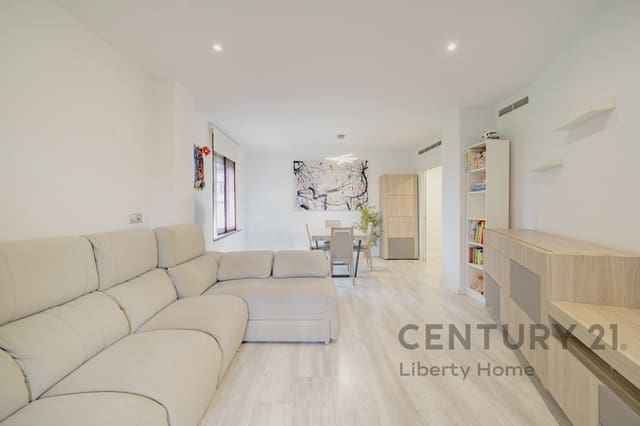 Piso de 3 habitaciones en Benimaclet, València ciudad en alquiler con piscina garaje - 2.400 € (Ref: 9932366)