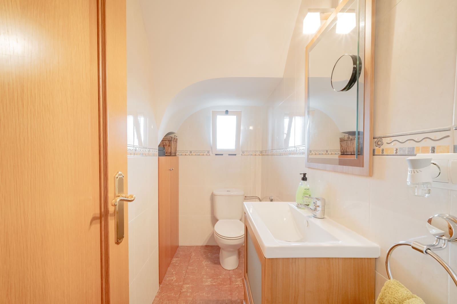 4 bedroom Villa for sale in Naquera with pool garage - € 395,000 (Ref: 9932370)