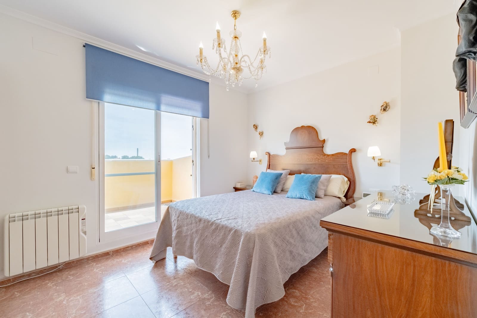 4 bedroom Villa for sale in Naquera with pool garage - € 395,000 (Ref: 9932370)