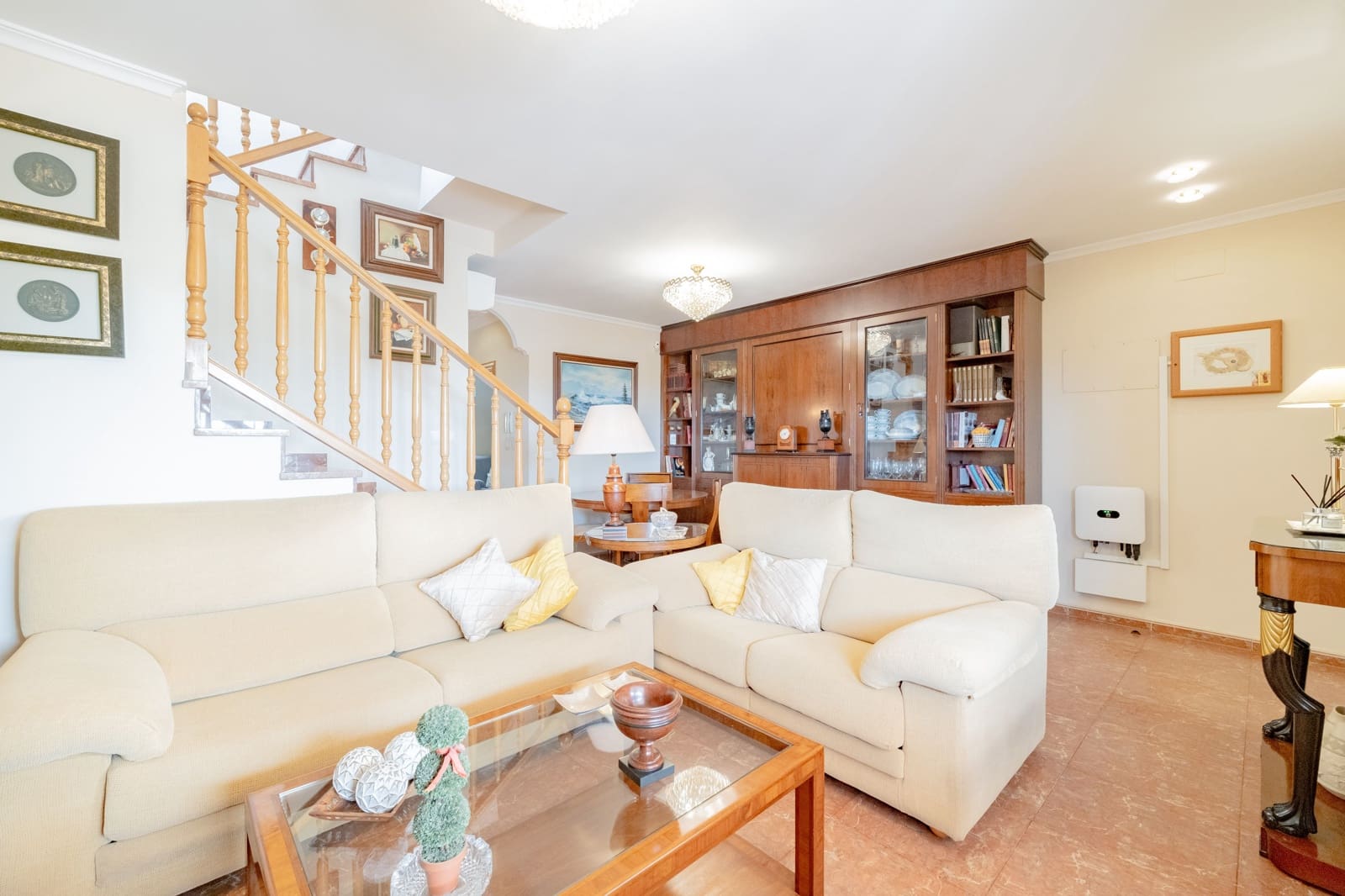 4 bedroom Villa for sale in Naquera with pool garage - € 395,000 (Ref: 9932370)