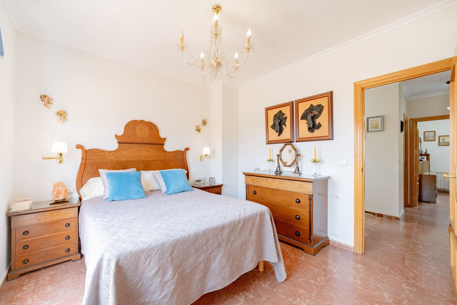 4 bedroom Villa for sale in Naquera with pool garage - € 395,000 (Ref: 9932370)