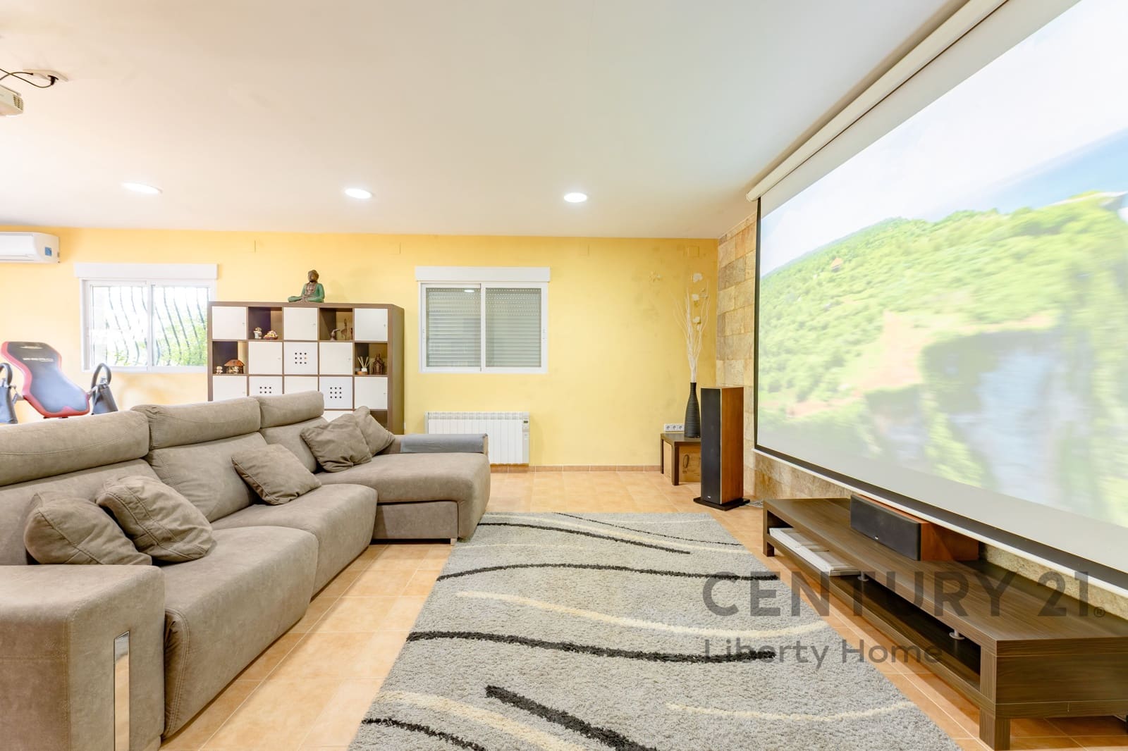 4 bedroom Villa for sale in Naquera with pool garage - € 486,000 (Ref: 9932371)