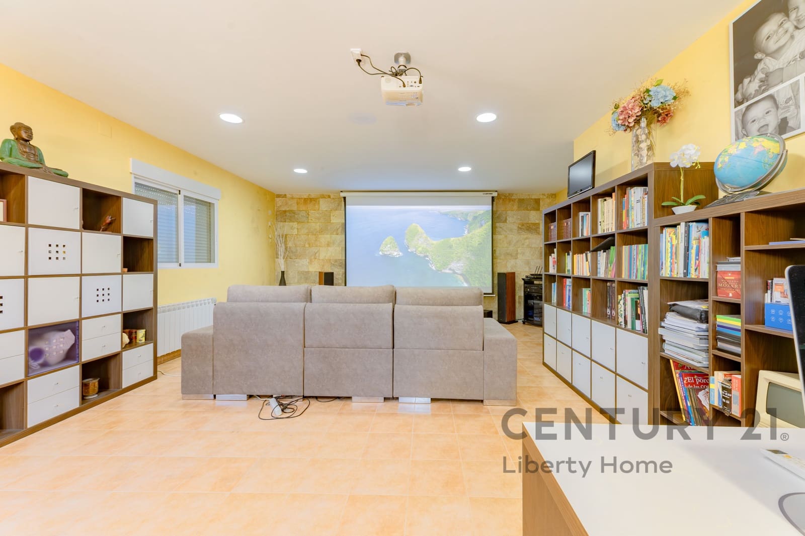 4 bedroom Villa for sale in Naquera with pool garage - € 486,000 (Ref: 9932371)