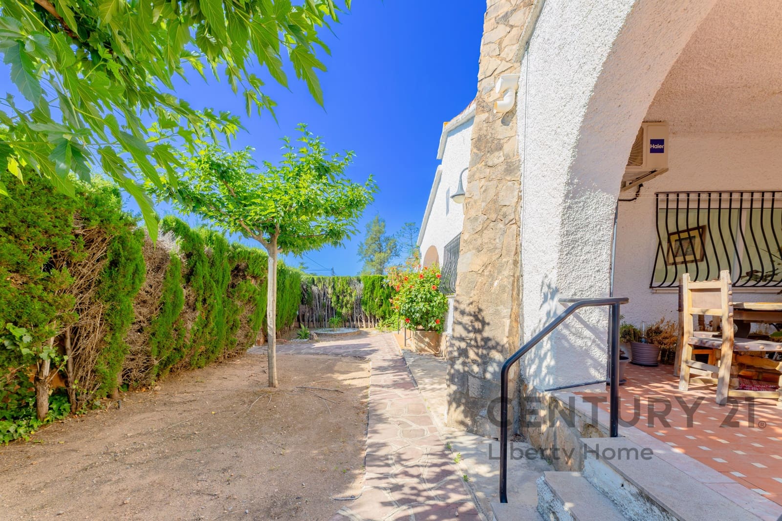 4 bedroom Villa for sale in Naquera with pool garage - € 486,000 (Ref: 9932371)