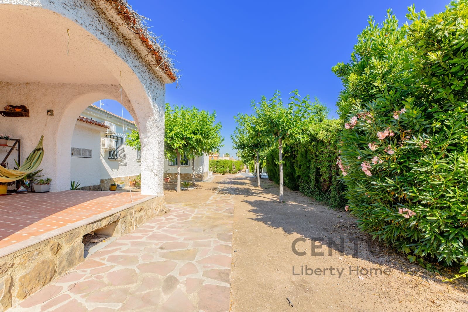 4 bedroom Villa for sale in Naquera with pool garage - € 486,000 (Ref: 9932371)