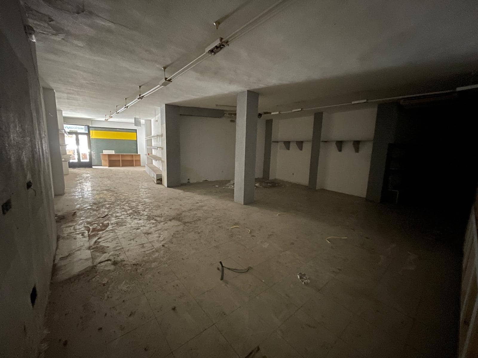 Comercial para arrendar em Aguilas - 500 € (Ref: 8184133)