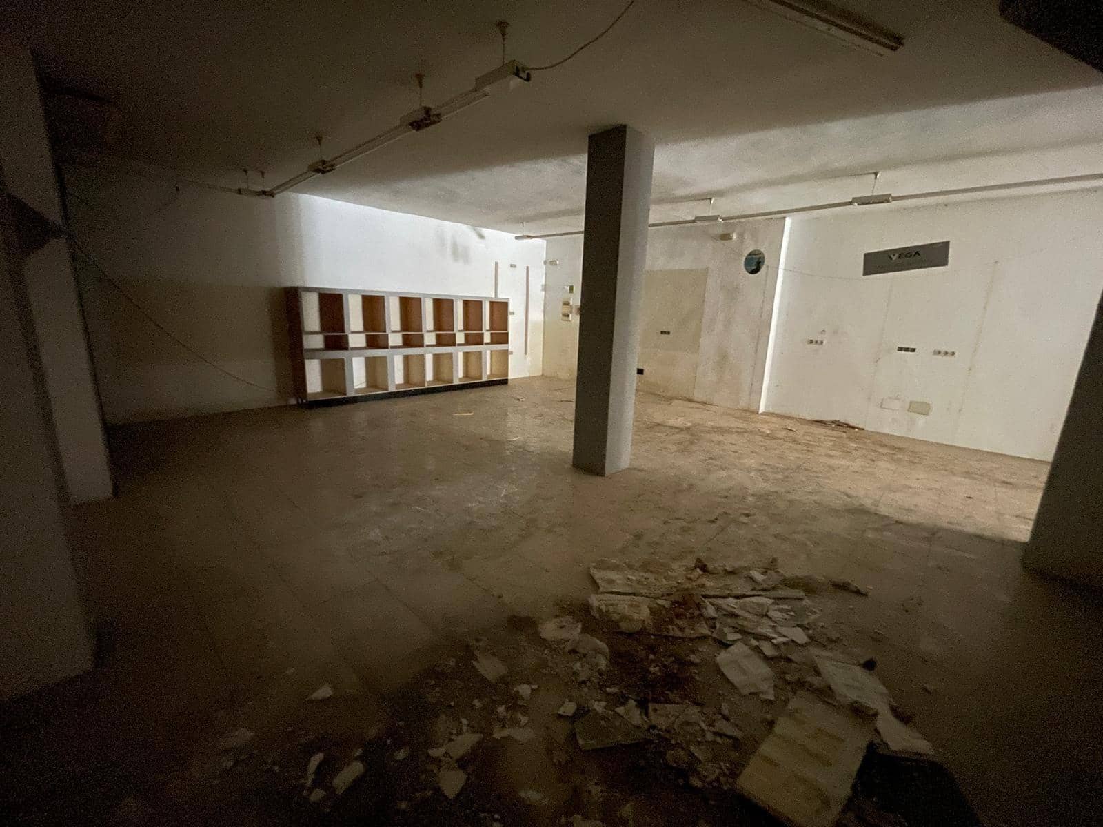 Comercial para arrendar em Aguilas - 500 € (Ref: 8184133)