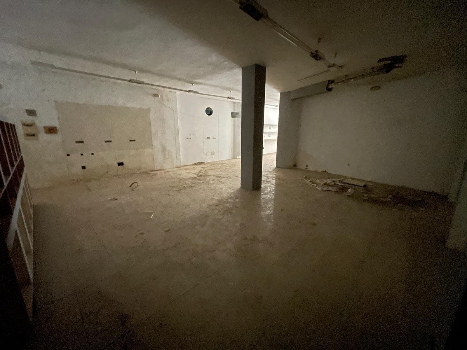 Comercial para arrendar em Aguilas - 500 € (Ref: 8184133)