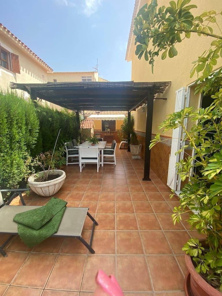 3 bedroom Villa for sale in Calabardina with pool - € 440,000 (Ref: 8184153)