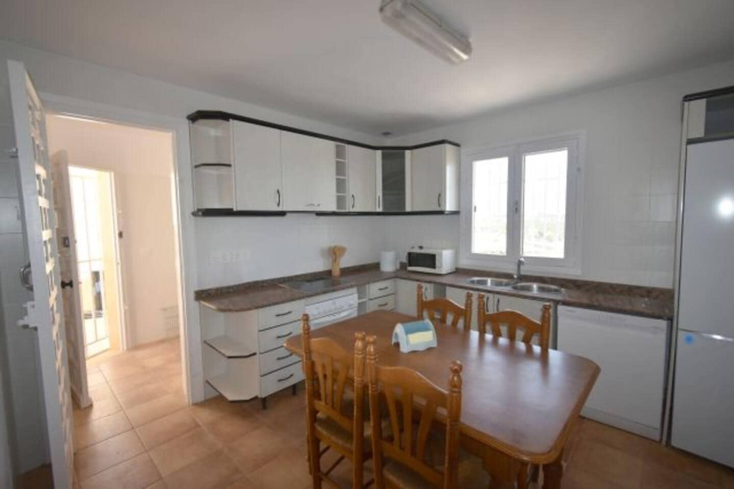 5 slaapkamer Villa te koop in Calarreona met zwembad garage - € 370.000 (Ref: 8184158)