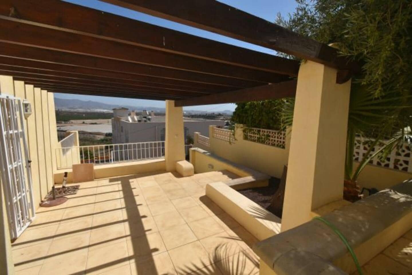 5 slaapkamer Villa te koop in Calarreona met zwembad garage - € 370.000 (Ref: 8184158)