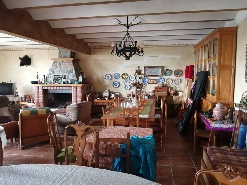 Finca/Casa Rural de 4 habitaciones en Cuevas del Almanzora en venta - 650.000 € (Ref: 8184170)