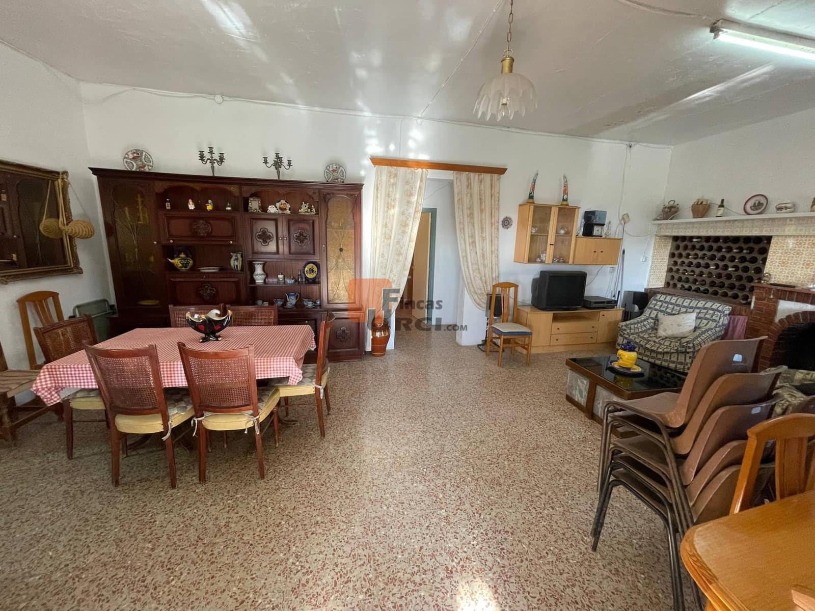 4 bedroom Finca/Country House for sale in Aguilas - € 150,000 (Ref: 8184185)