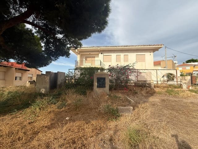5 bedroom Villa for sale in Calabardina, Aguilas with garage - € 300,000 (Ref: 8184254)