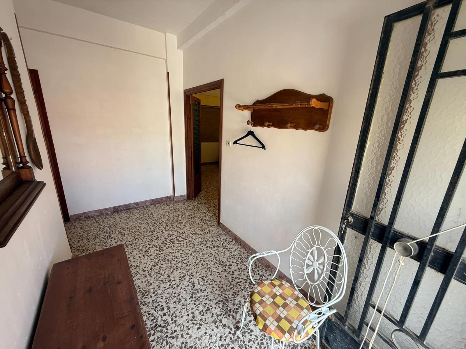 5 bedroom Villa for sale in Calabardina with garage - € 300,000 (Ref: 8184254)