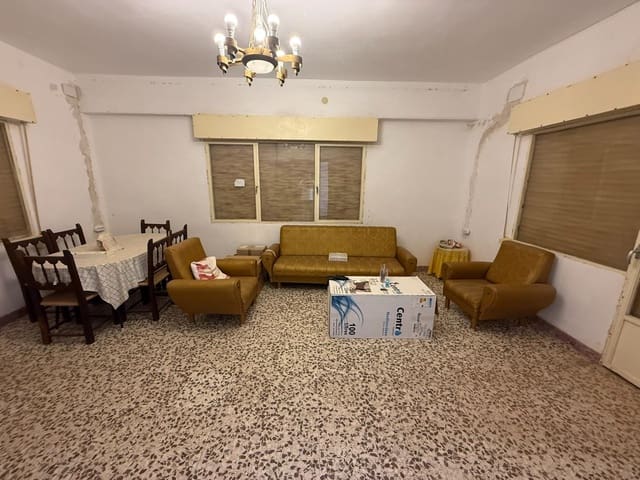 5 bedroom Villa for sale in Calabardina, Aguilas with garage - € 300,000 (Ref: 8184254)