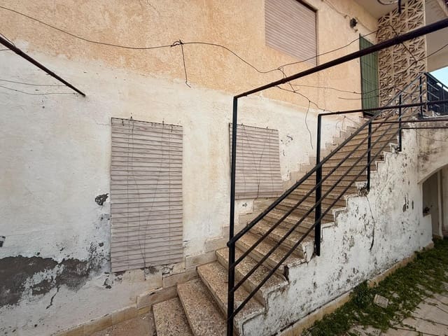 5 bedroom Villa for sale in Calabardina, Aguilas with garage - € 300,000 (Ref: 8184254)