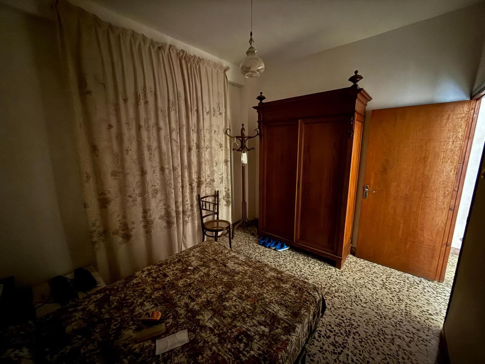 5 bedroom Villa for sale in Calabardina with garage - € 300,000 (Ref: 8184254)