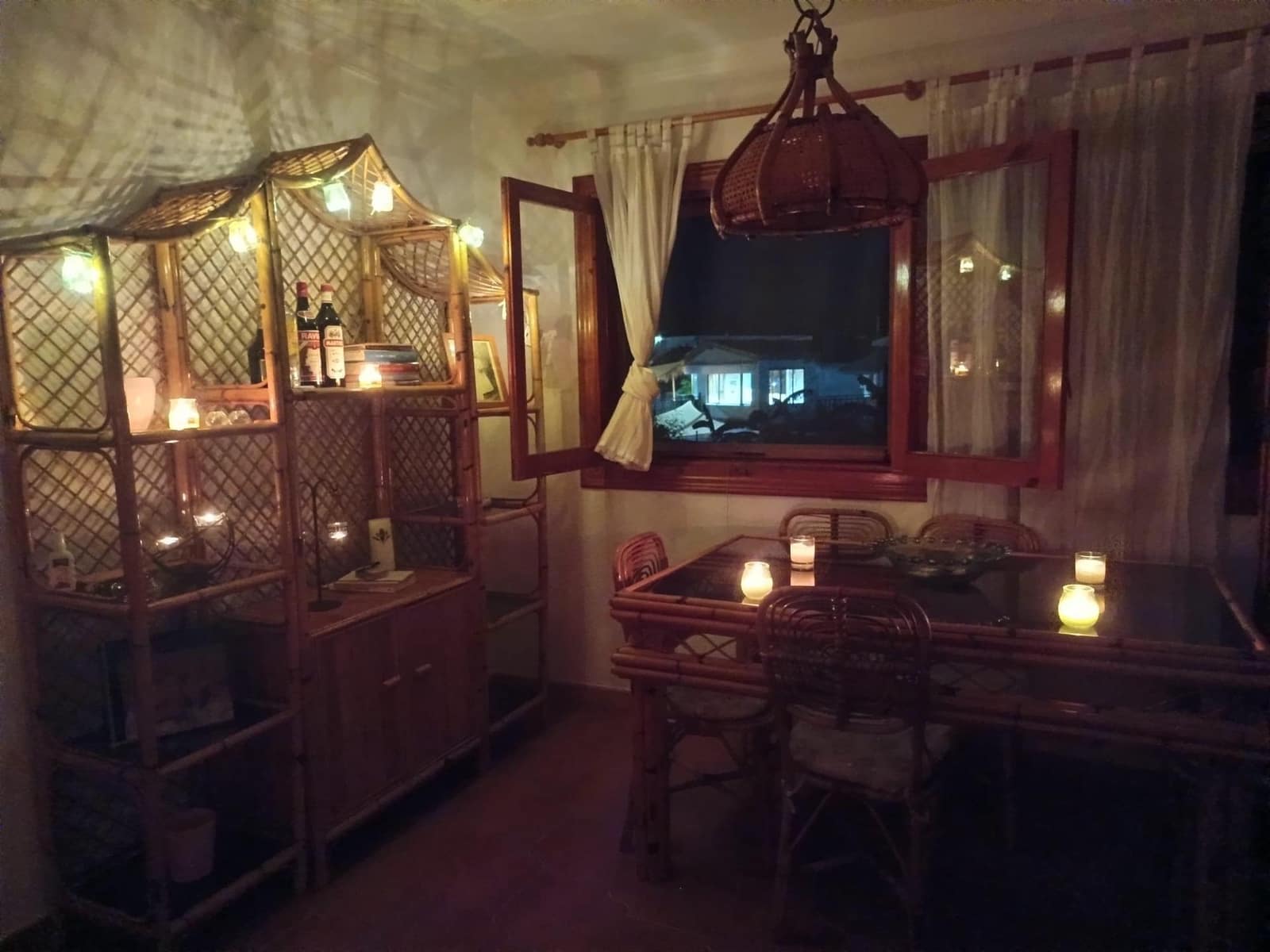 4 makuuhuone Huvila myytävänä paikassa Aguilas mukana uima-altaan 
autotalli - 300 000 € (Ref: 8184262)