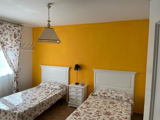 4 bedroom Apartment for sale in Calabardina, Aguilas - € 290,000 (Ref: 8184274)