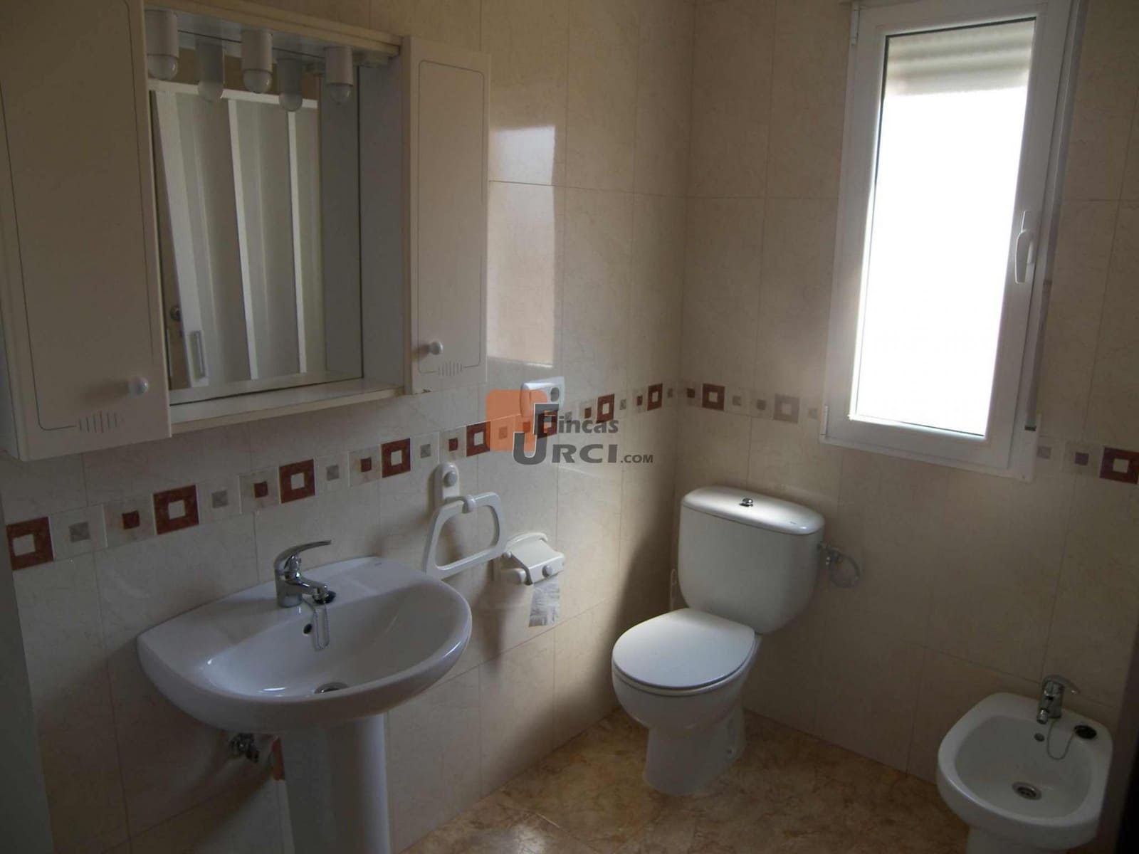 3 bedroom Flat for sale in Aguilas - € 90,000 (Ref: 8229429)