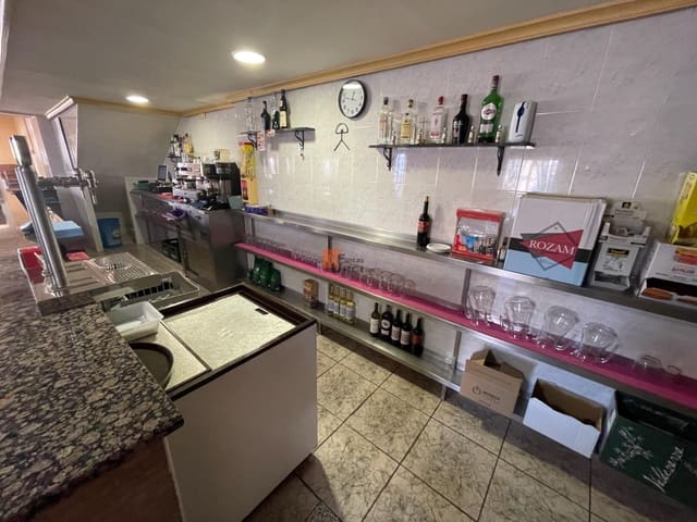 3 slaapkamer Restaurant/bar te koop in Pilar de Jaravia, Pulpí - € 280.000 (Ref: 8243737)