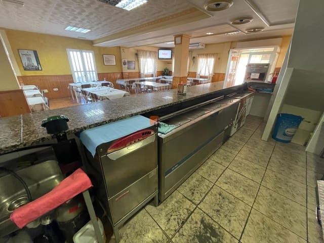 3 slaapkamer Restaurant/bar te koop in Pilar de Jaravia, Pulpí - € 280.000 (Ref: 8243737)