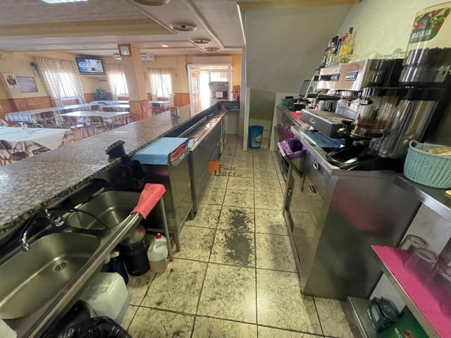 3 slaapkamer Restaurant/bar te koop in Pilar de Jaravia, Pulpí - € 280.000 (Ref: 8243737)