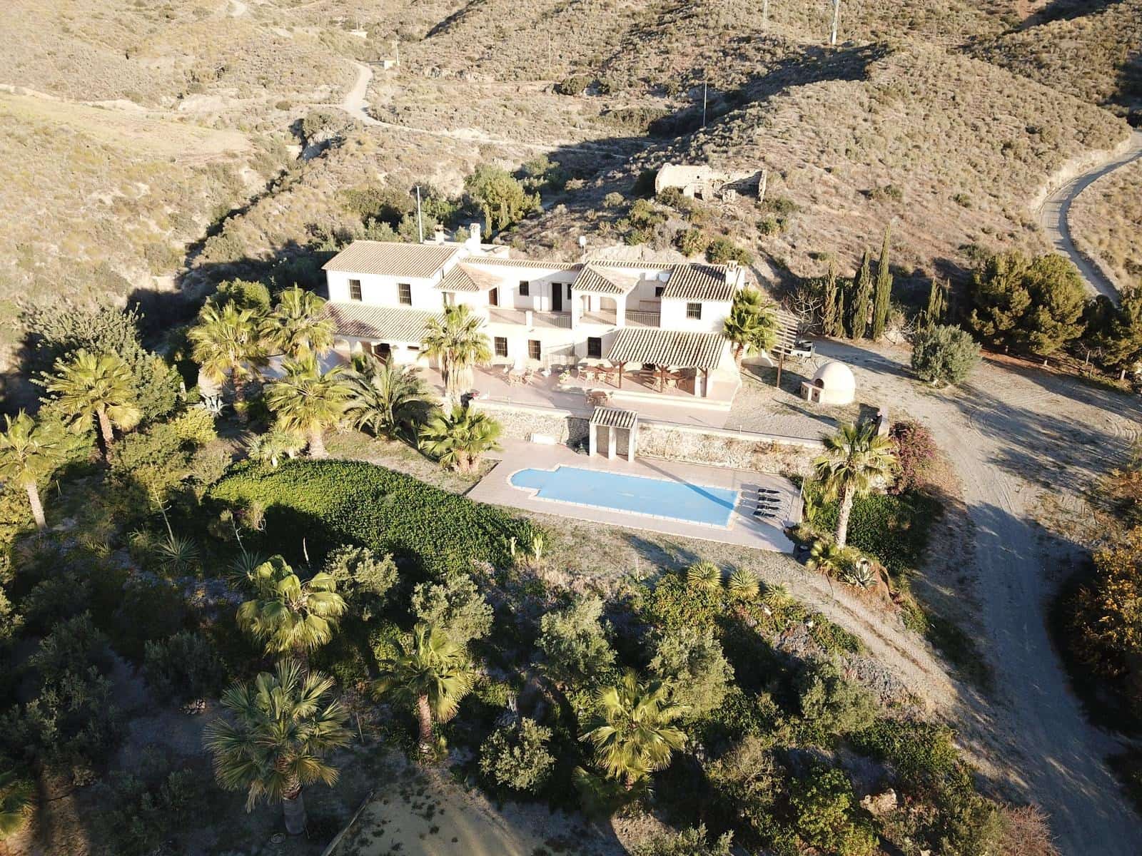Finca/Casa Rural de 11 habitaciones en Aguilas en venta con piscina garaje - 695.000 € (Ref: 9649978)