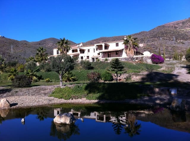 11 soverom Finca/Herregård til salgs i Aguilas med svømmebasseng garasje - € 695 000 (Ref: 9649978)