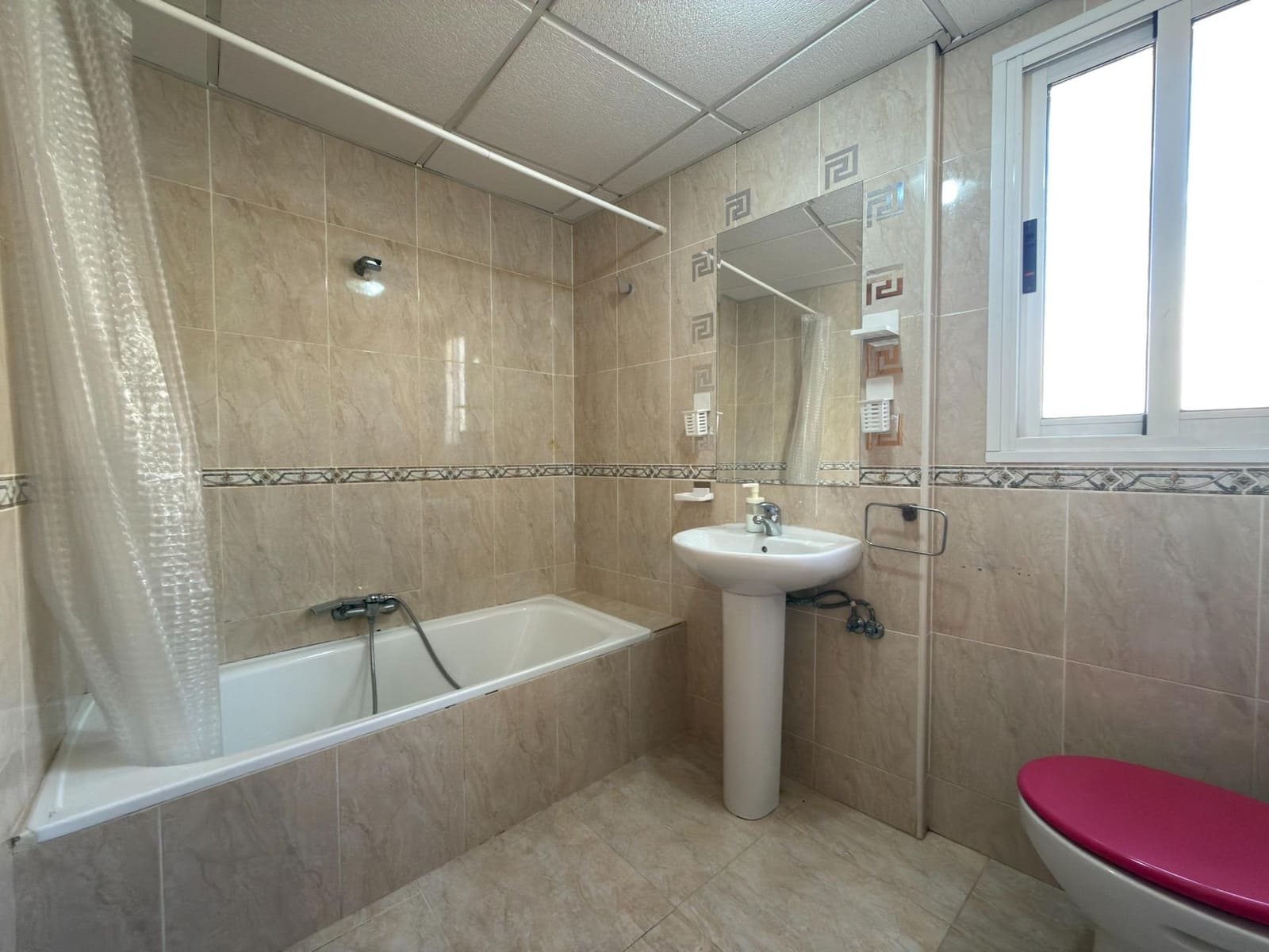 2 soverom Penthouse til salgs i Los Collados med svømmebasseng garasje - € 115 000 (Ref: 9649980)