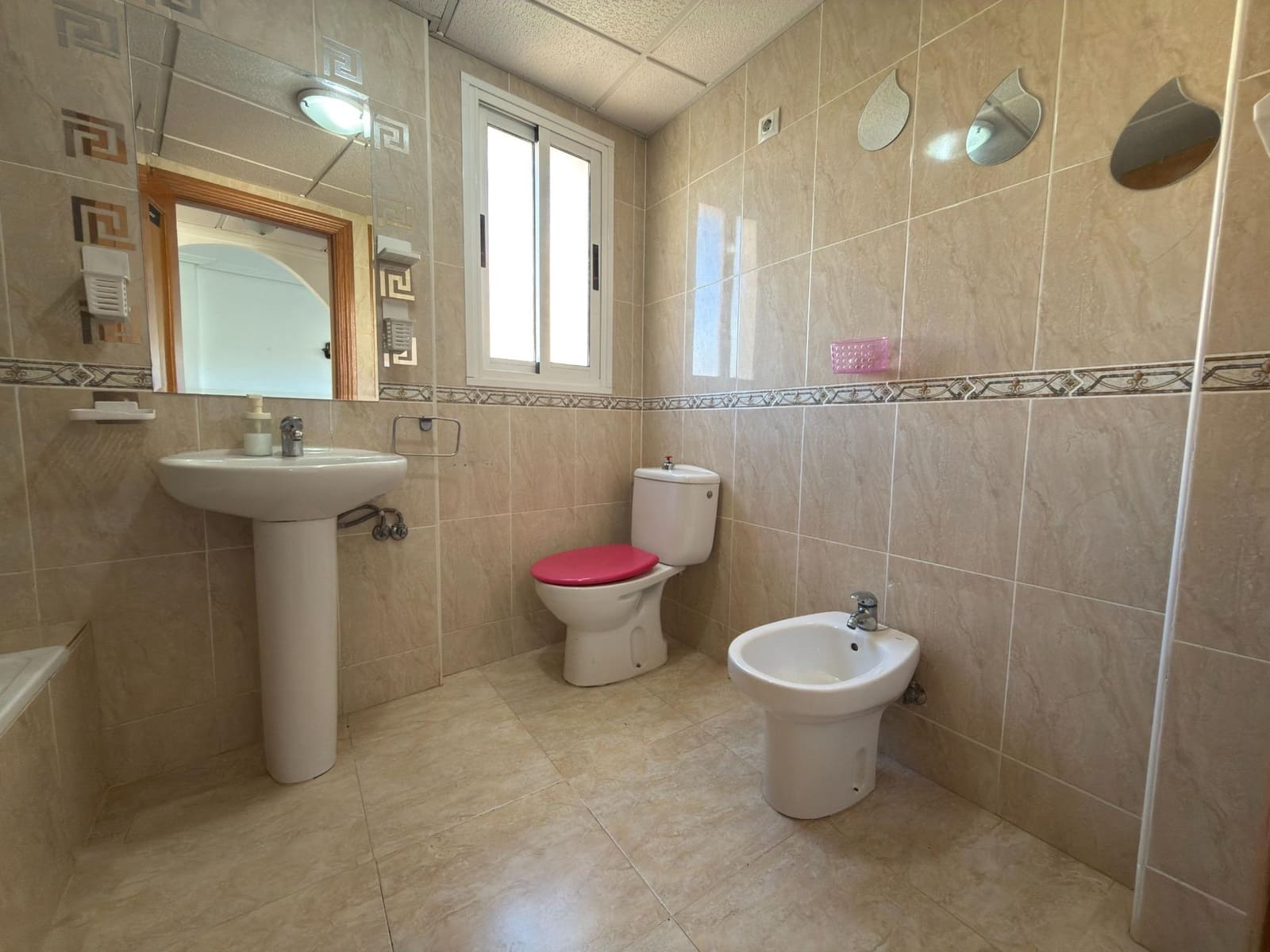 2 soverom Penthouse til salgs i Los Collados med svømmebasseng garasje - € 115 000 (Ref: 9649980)