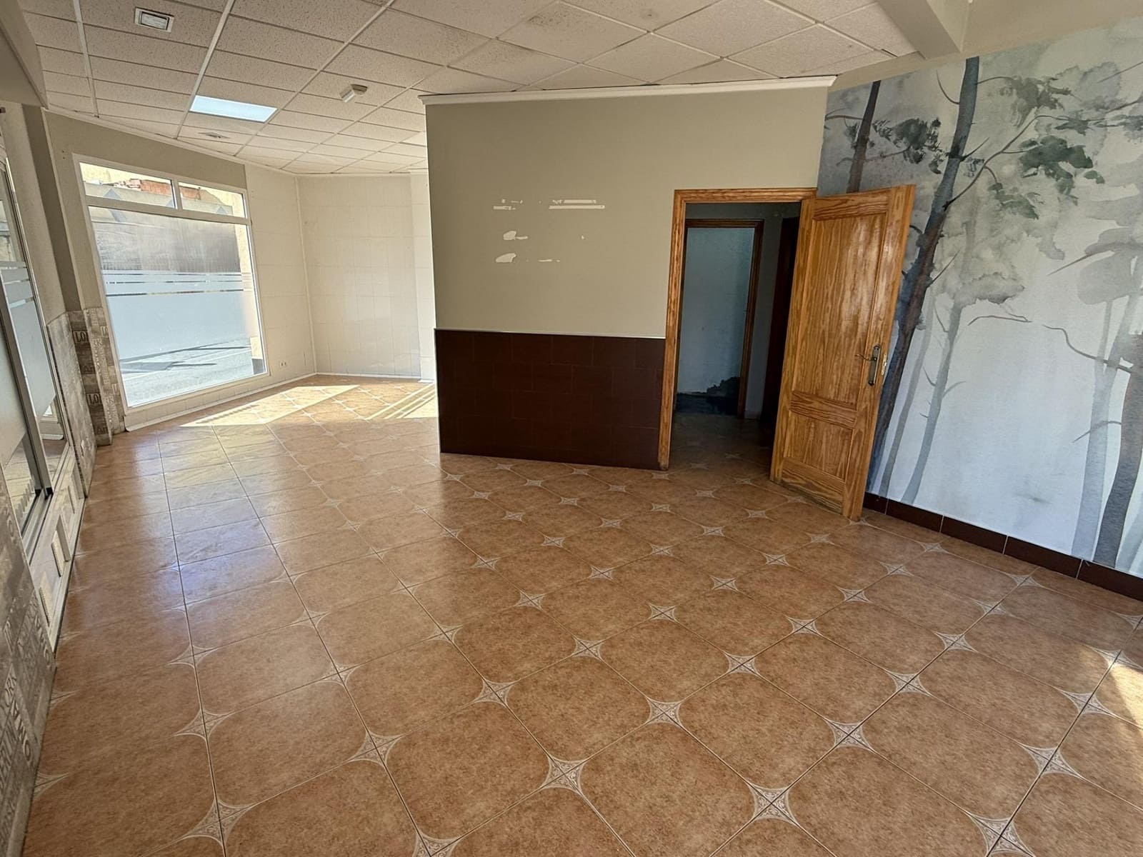 Kommersiell till salu i Aguilas - 130 000 € (Ref: 9649983)